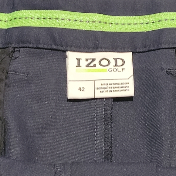 Izod golf shorts - Picture 3 of 3